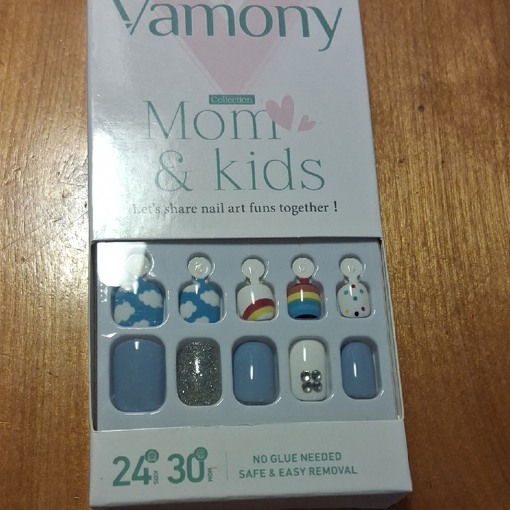 Vamony Mom And Kids Press On Nails